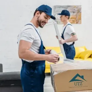 Ev Taşınırken Komşular Yardım Edebilir! : Kapak Görseli